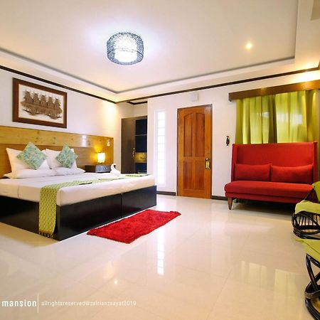 Coron Bancuang Mansion Bed and Breakfast Exteriör bild