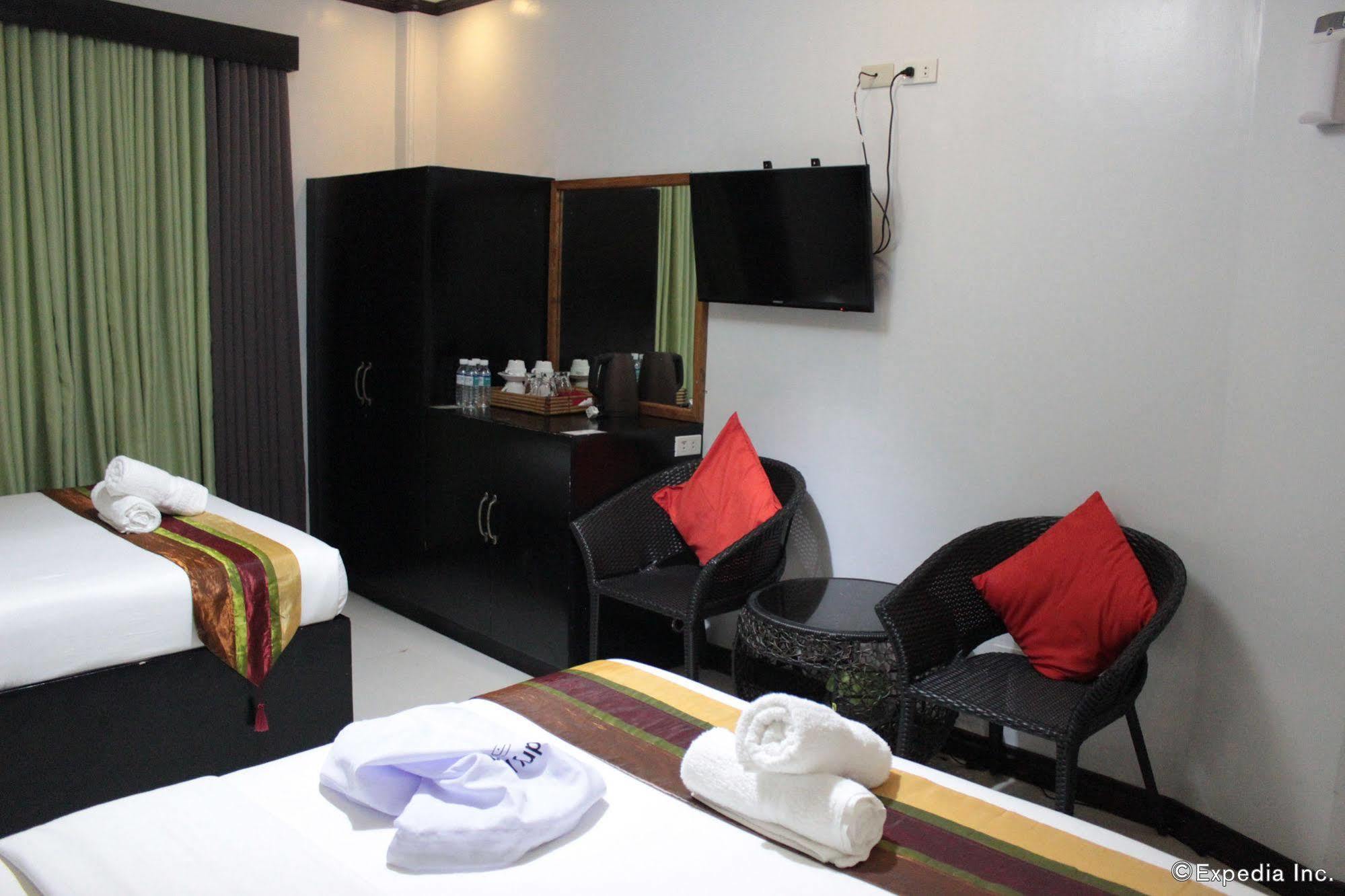 Coron Bancuang Mansion Bed and Breakfast Exteriör bild