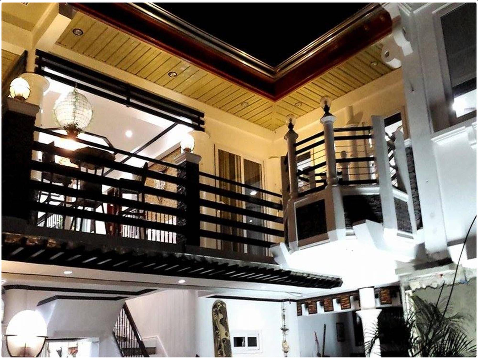 Coron Bancuang Mansion Bed and Breakfast Exteriör bild