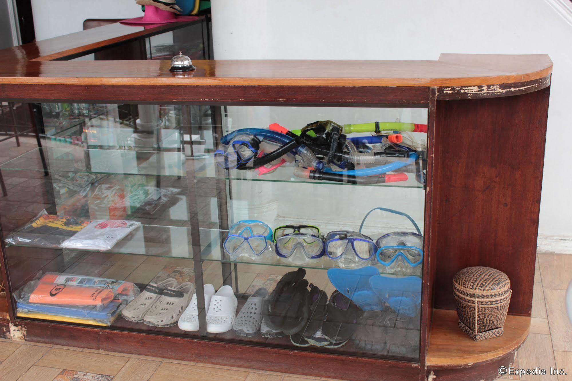 Coron Bancuang Mansion Bed and Breakfast Exteriör bild